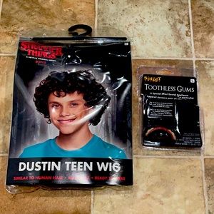 Stranger Things Dustin Teen Wig & toothless gums